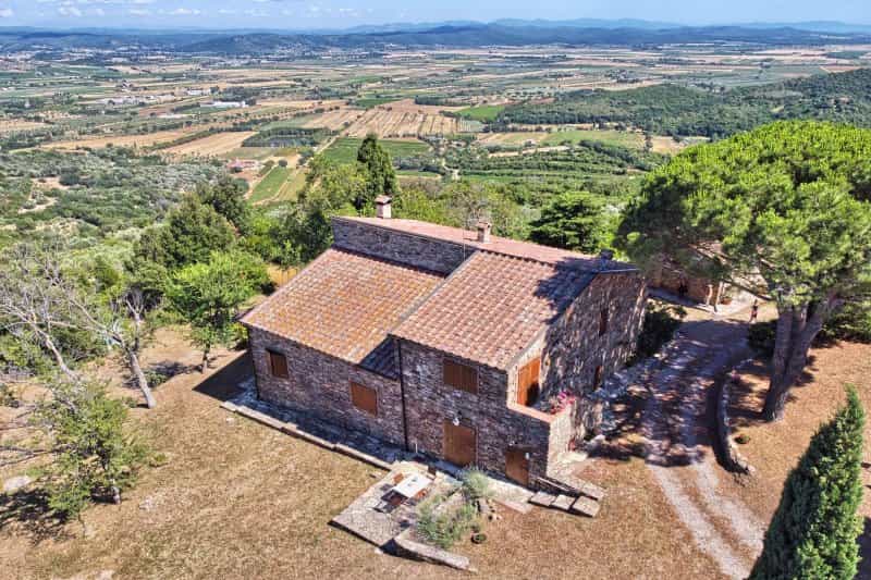 House in Campiglia Marittima, Tuscany 10082560