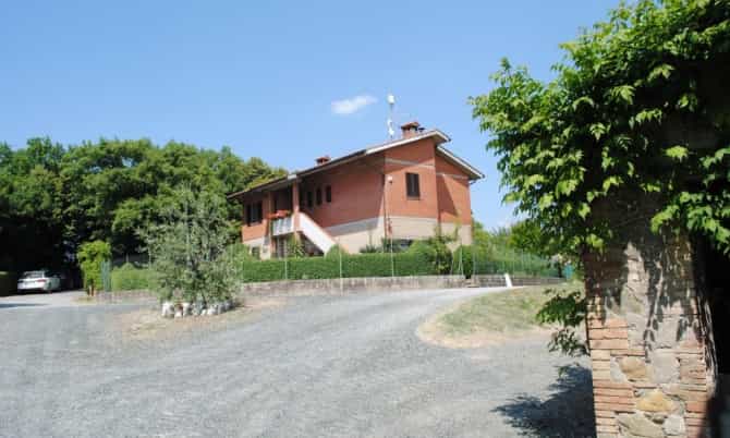 House in Pisa, Tuscany 10082569