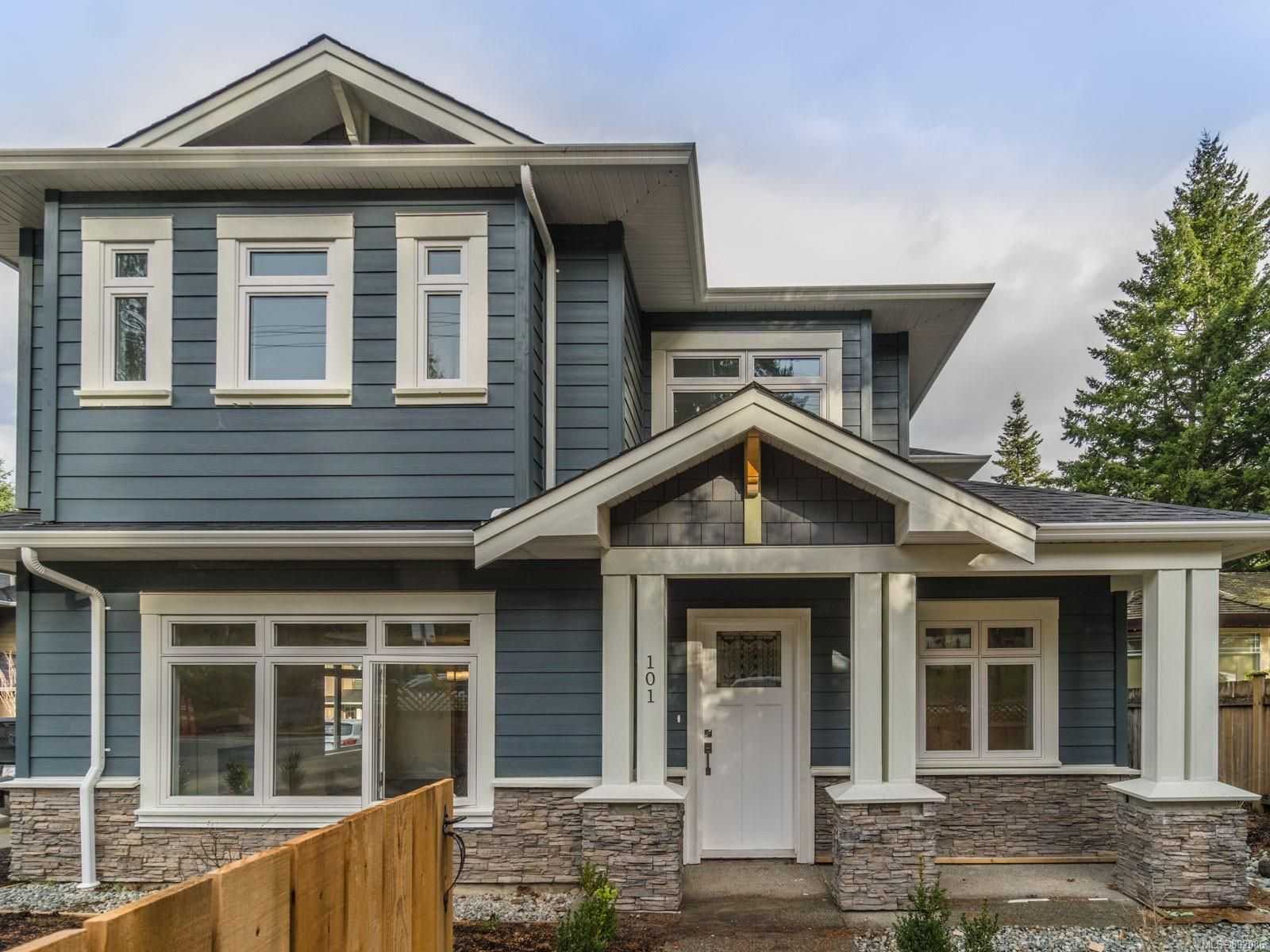 House in Nanaimo, British Columbia 10082580