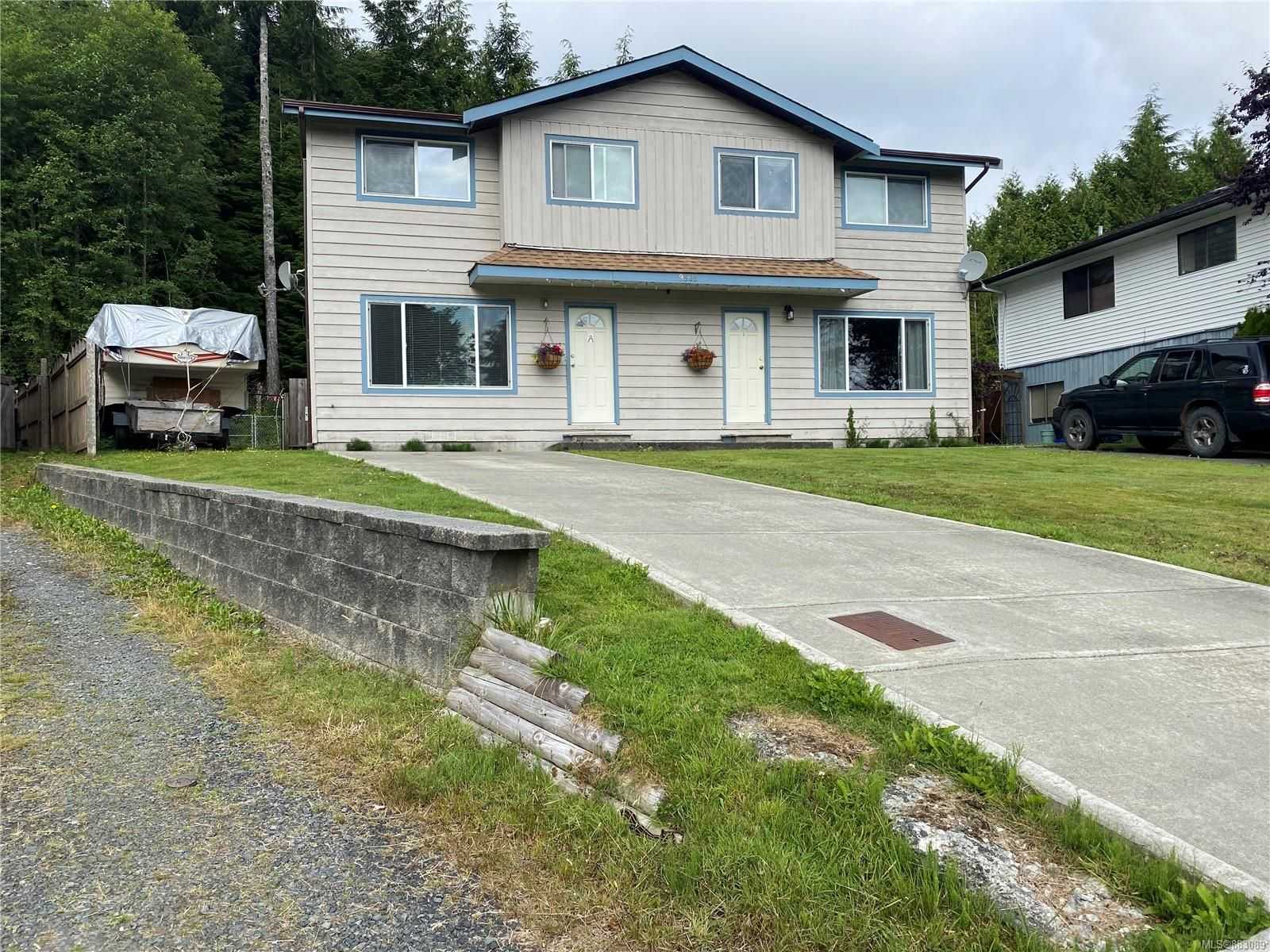House in North Island, BC 10082626