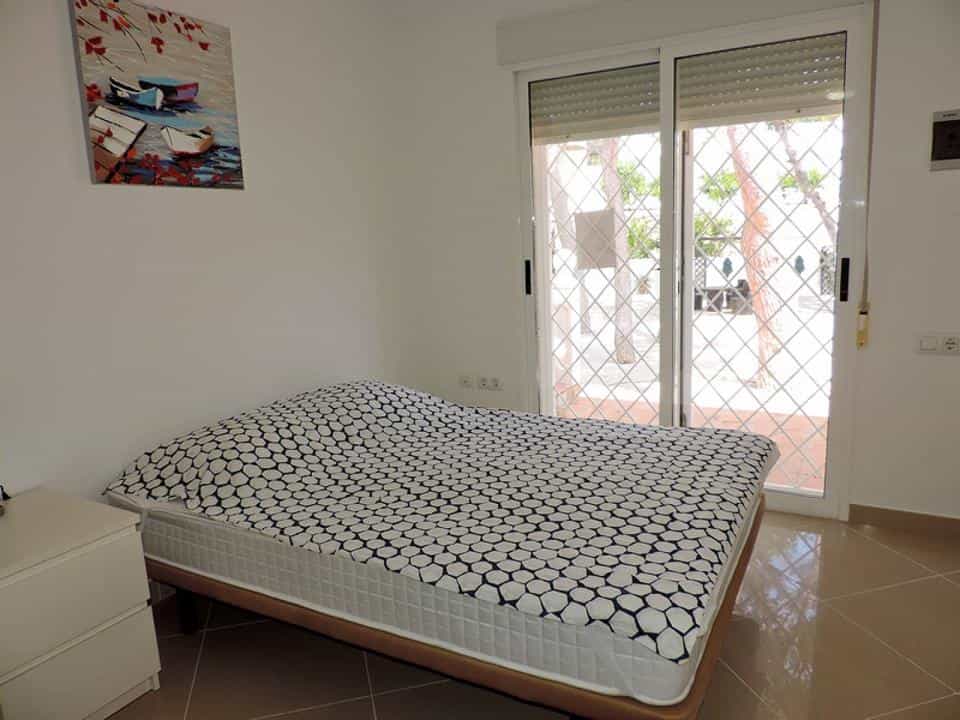 मकान में Pinar De Campoverde, Alicante 10082685