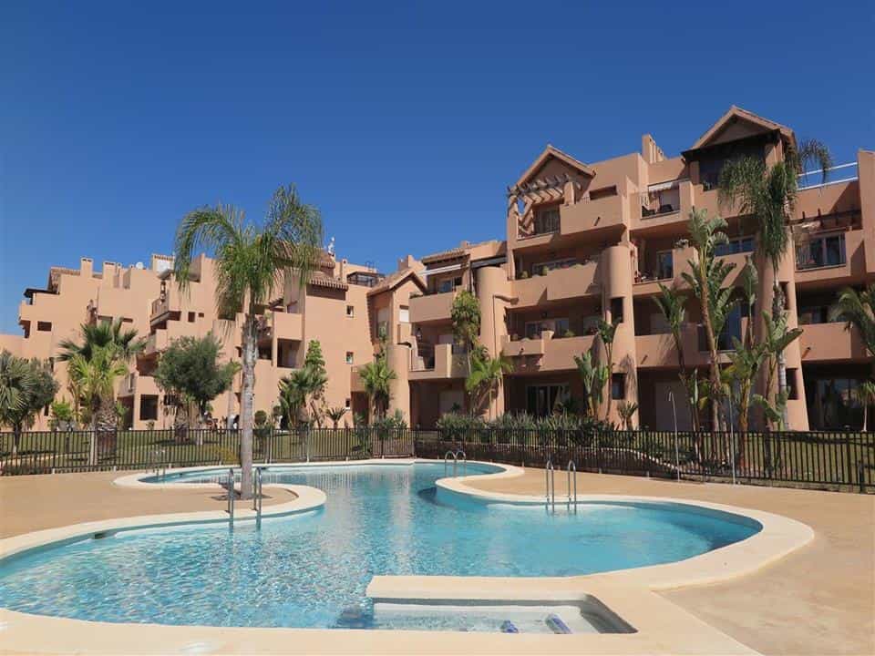 Кондоминиум в Mar Menor Golf Resort, Torre Pacheco, Murcia 10082699