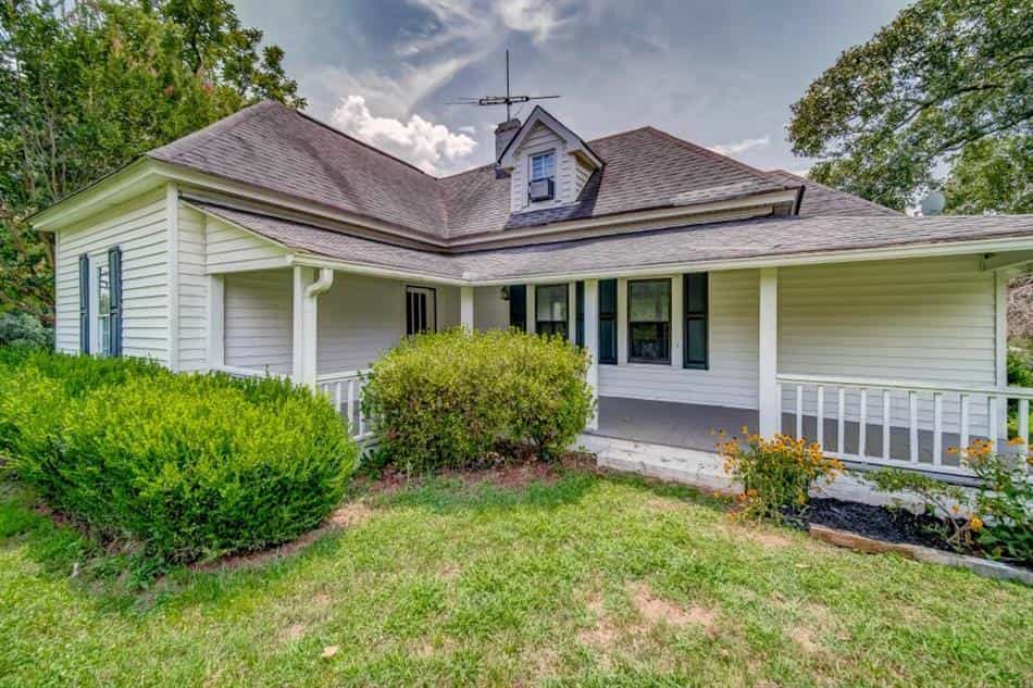 House in White Sulphur, Georgia 10083375
