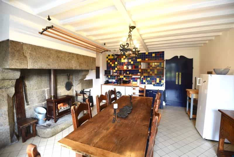 Dom w Vire, Basse-Normandie 10083692