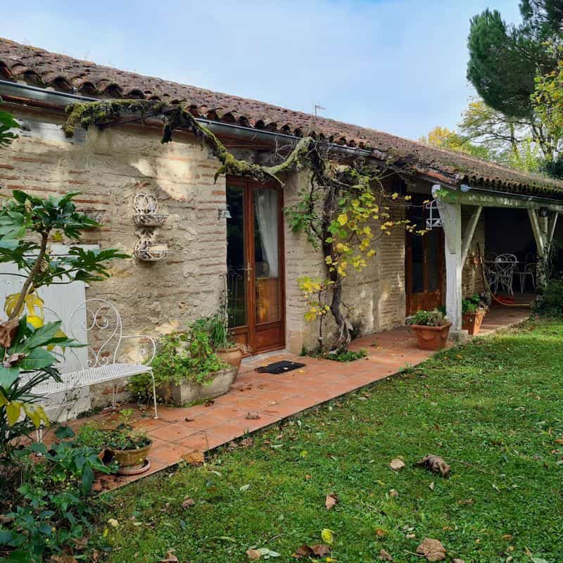 House in Montclar, Aquitaine 10083702