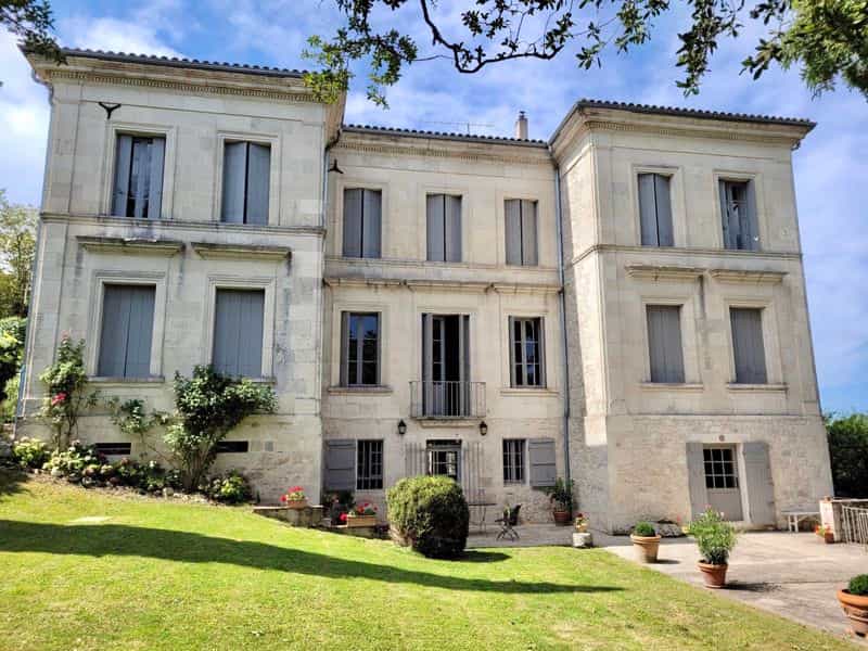 Hus i Prayssas, Nouvelle-Aquitaine 10083703