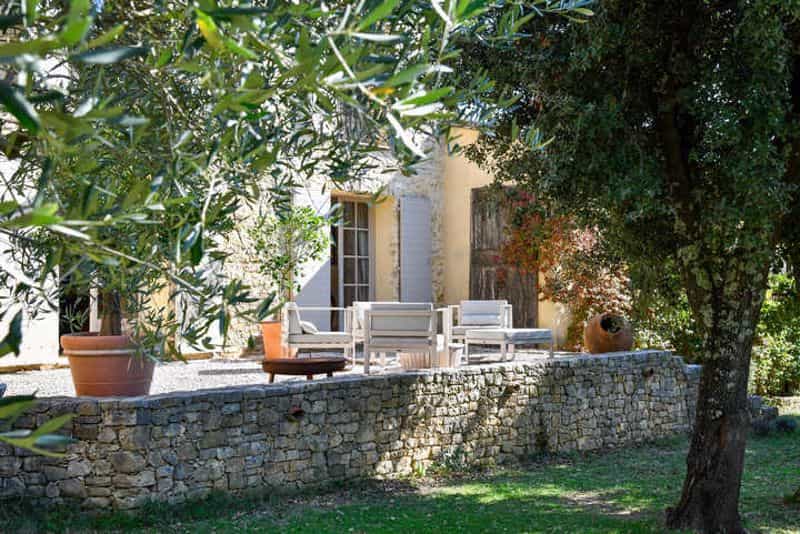 casa no Uzes, Languedoc-Roussillon 10083707