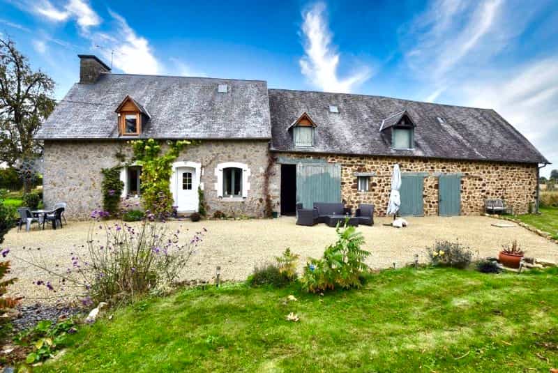 House in Notre-Dame-du-Touchet, Normandie 10083710
