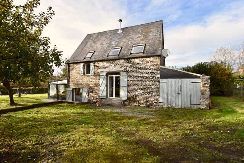 House in Vaudry, Basse-Normandie 10083711