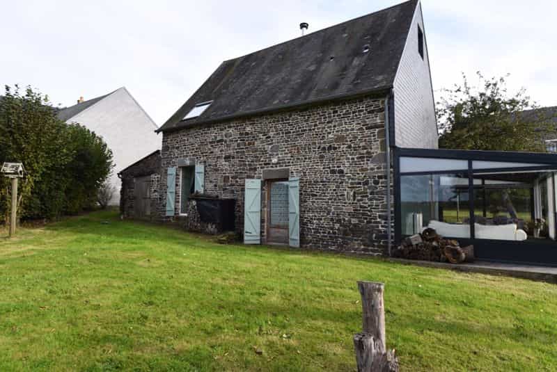House in Vaudry, Basse-Normandie 10083711