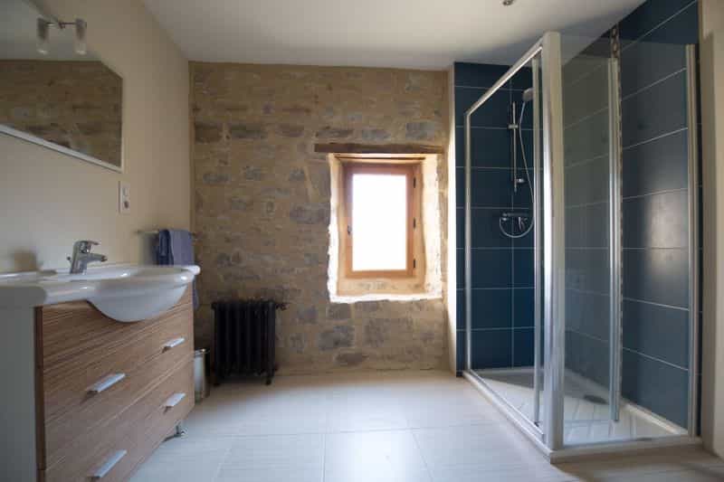 rumah dalam St Antonin Noble Val, Midi-Pyrenees 10083712