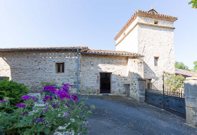 rumah dalam St Antonin Noble Val, Midi-Pyrenees 10083712