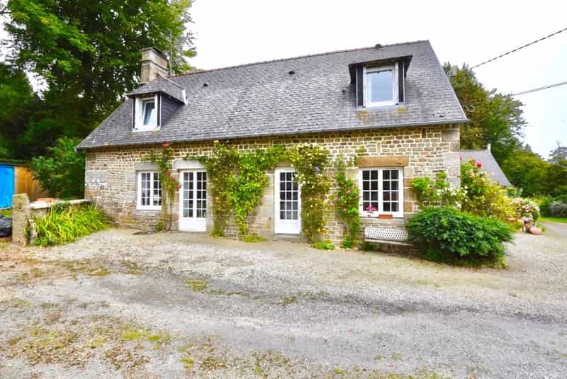 Dom w Sourdeval, Basse-Normandie 10083727