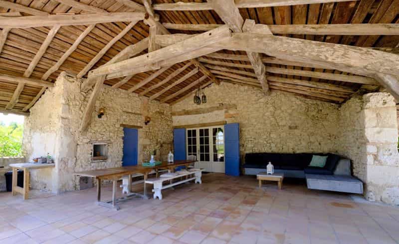 Rumah di Lauzerte, Midi-Pyrenees 10083748
