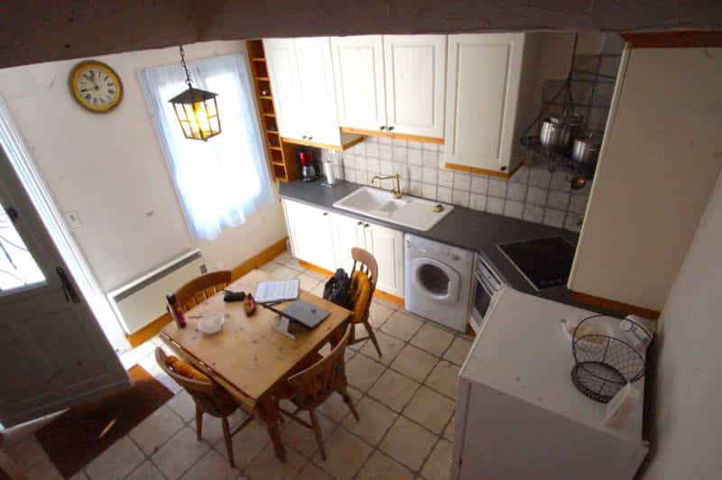 σπίτι σε Vouvant, Pays de la Loire 10083765