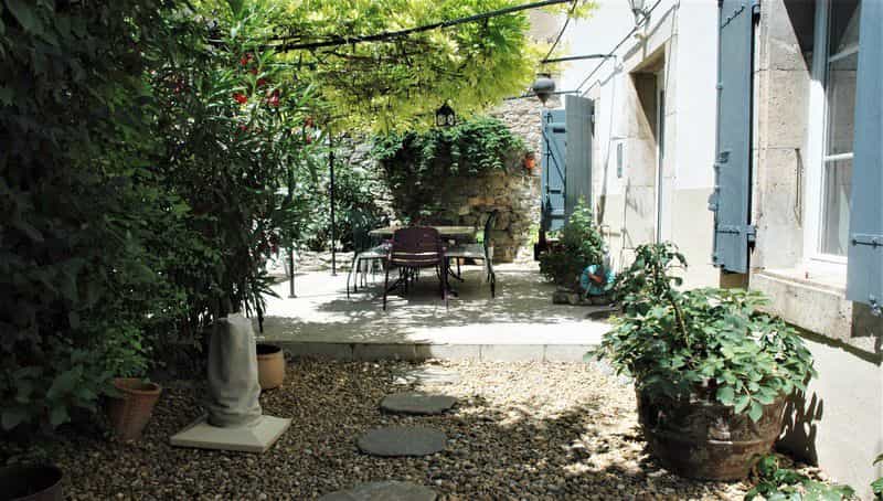 жилой дом в Capendu, Languedoc-Roussillon 10083767
