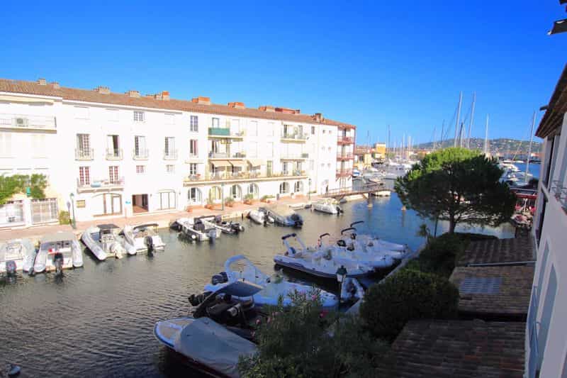 Eigentumswohnung im Port Grimaud, Provence-Alpes-Cote d'Azur 10083781