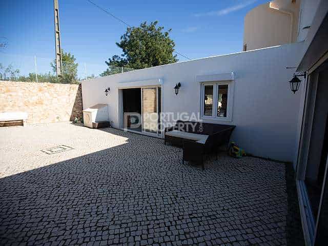 Talo sisään Alcalar, Algarve 10084110