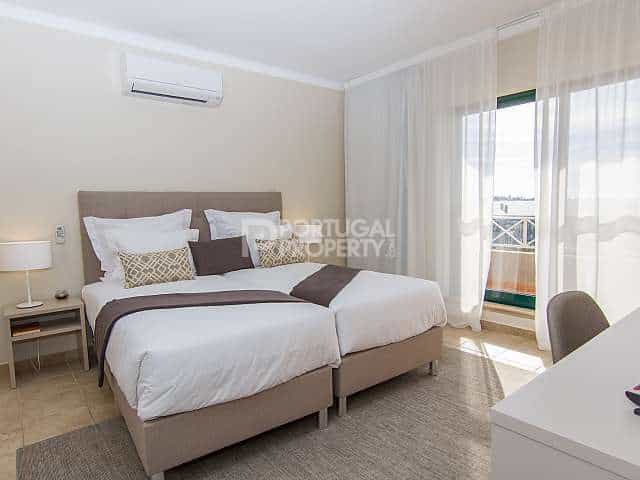 Condominium in Carvoeiro, Algarve 10084242