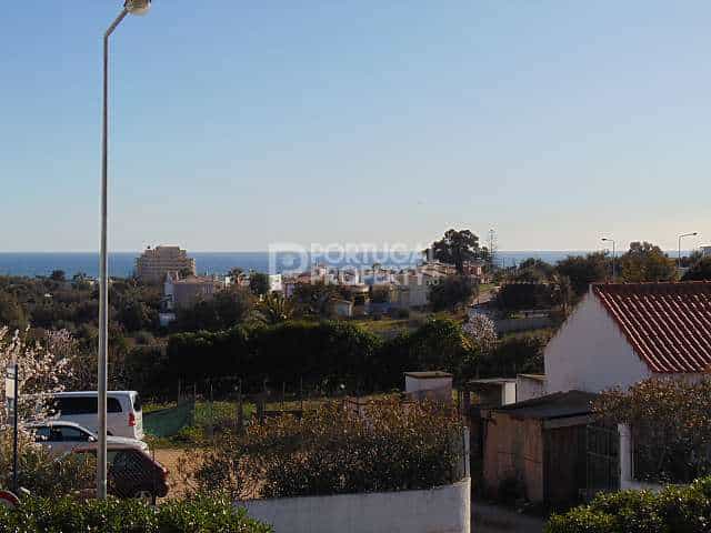 Будинок в Alvor, Algarve 10084396