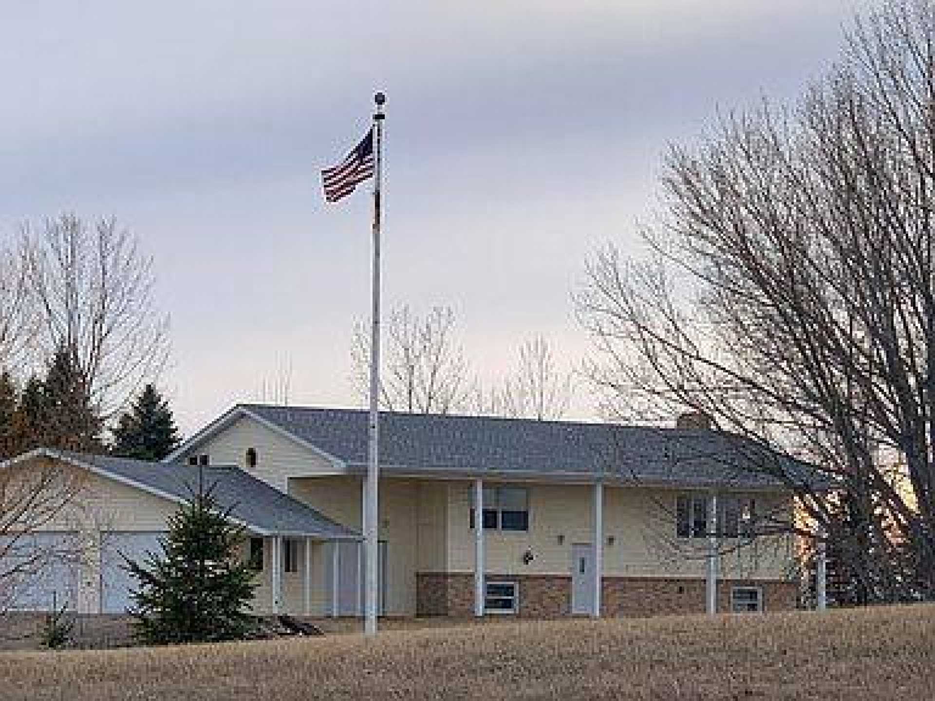 Rumah di Desa Perbatasan, Dakota Utara 10084517