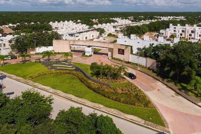 House in Playa del Carmen, Quintana Roo 10084777
