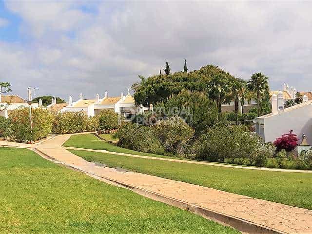 rumah dalam Olhos D Agua, Algarve 10085121