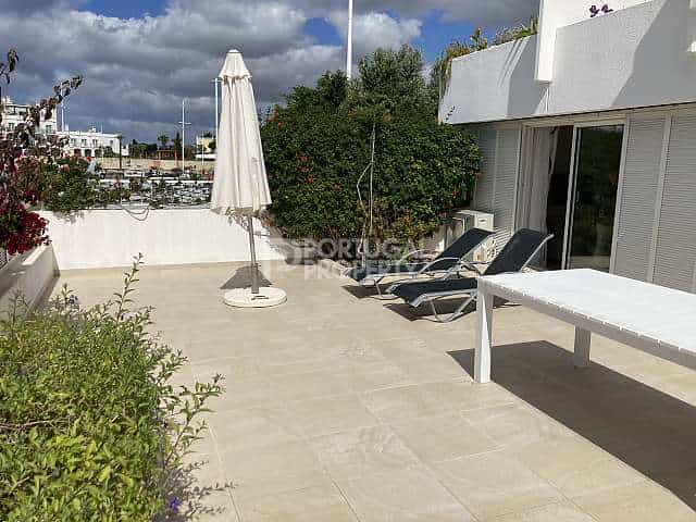 Condominium in Vilamoura, Algarve 10085124