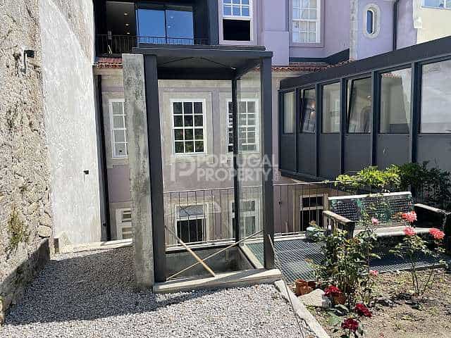 房子 在 Porto, Porto 10085170