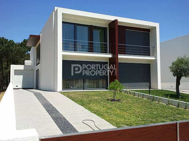 House in Costa de Caparica, Setubal 10085400