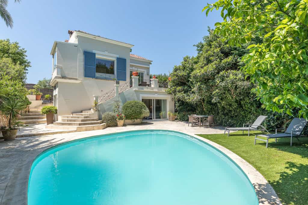 Rumah di Juan-les-Pins, Provence-Alpes-Cote d'Azur 10085892