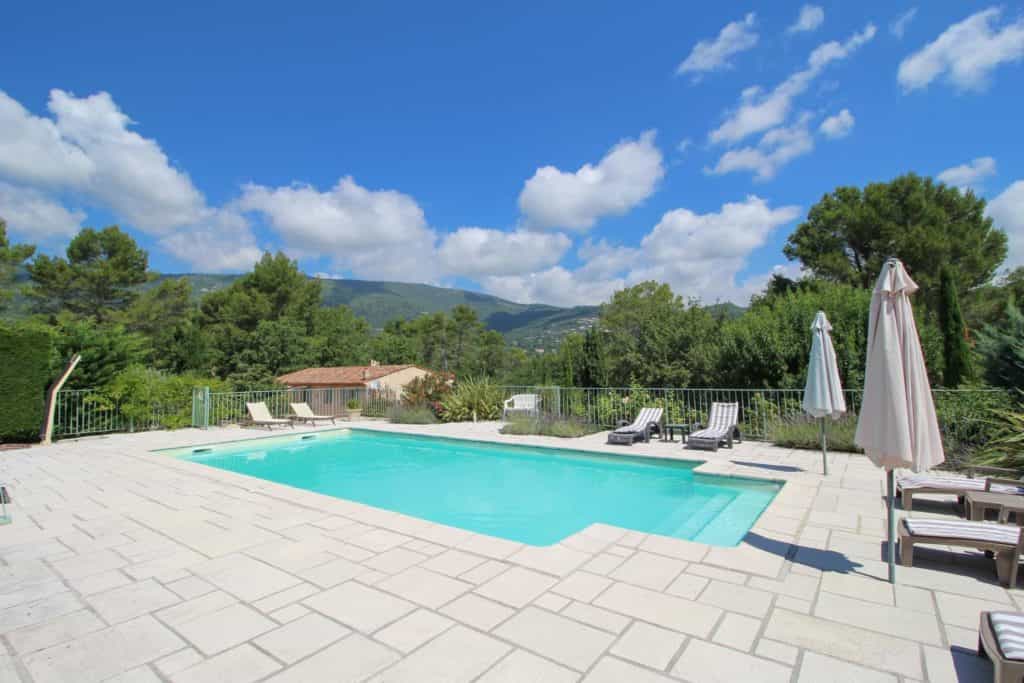 rumah dalam Seillans, Provence-Alpes-Côte d'Azur 10085967