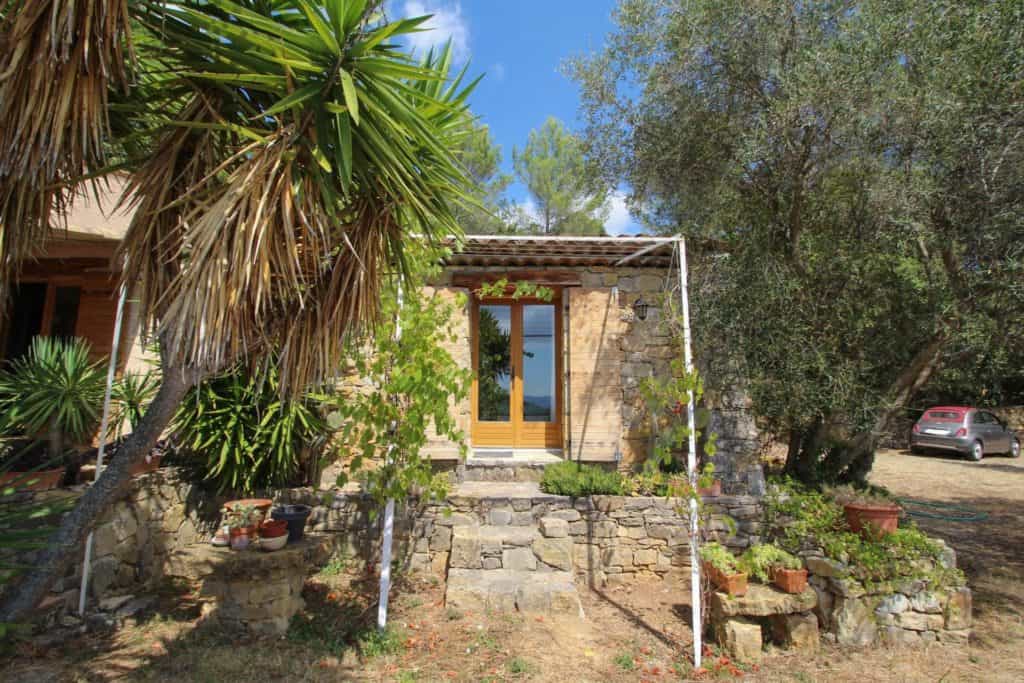 Rumah di Callian, Provence-Alpes-Cote d'Azur 10085981