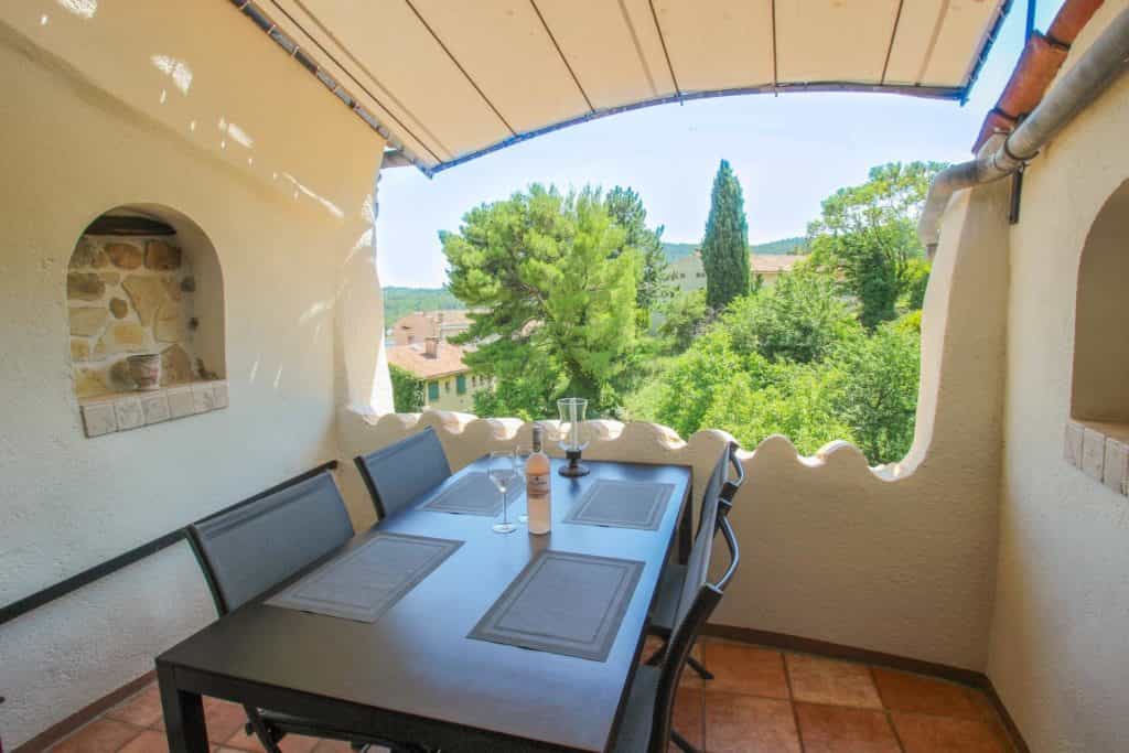Hus i Seillans, Provence-Alpes-Cote d'Azur 10086006