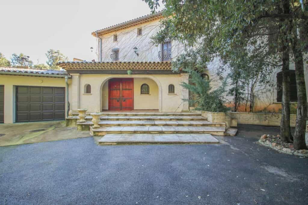 Hus i L'Istre, Provence-Alpes-Cote d'Azur 10086261
