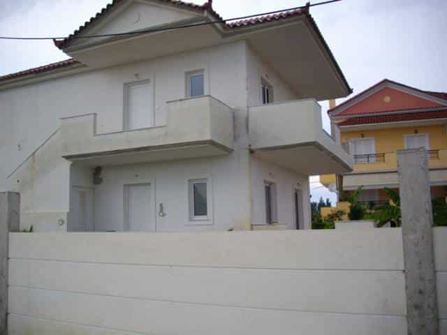 House in Agios Kirykos, Ionia Nisia 10087187