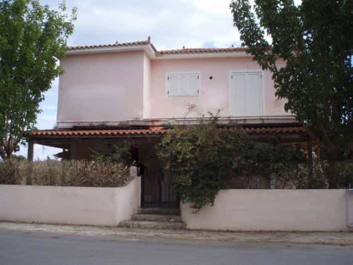 House in Ampelokipoi, Ionia Nisia 10087272