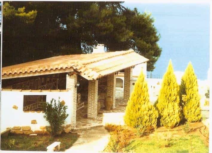 House in Kalamos, Attiki 10087344