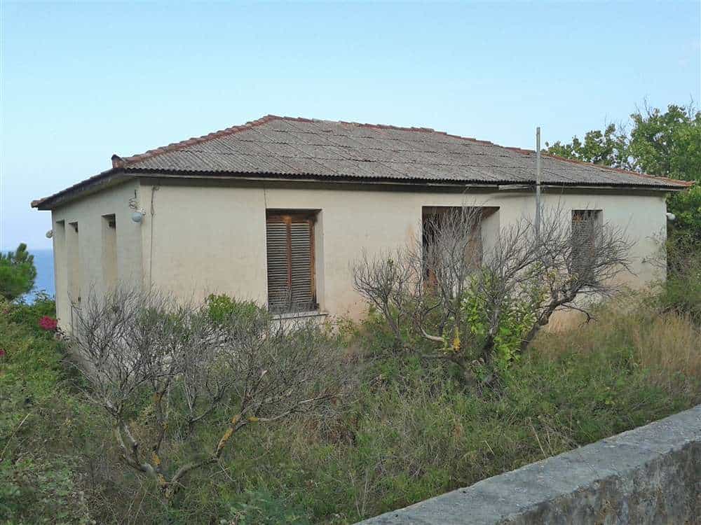 Dom w Bochali, Ionia Nisia 10087515