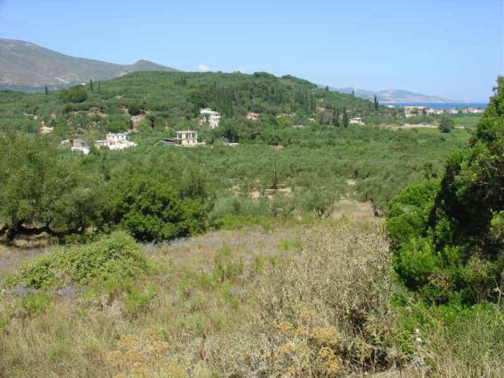 Land in Alikanas, Ionia Nisia 10087701