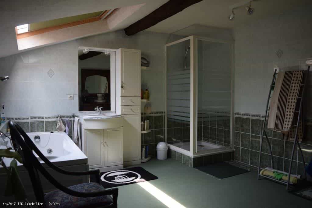 Huis in Villefagnan, Poitou-Charentes 10087878