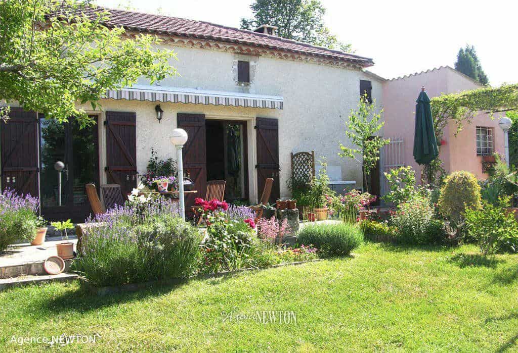 House in Montayral, Nouvelle-Aquitaine 10088036