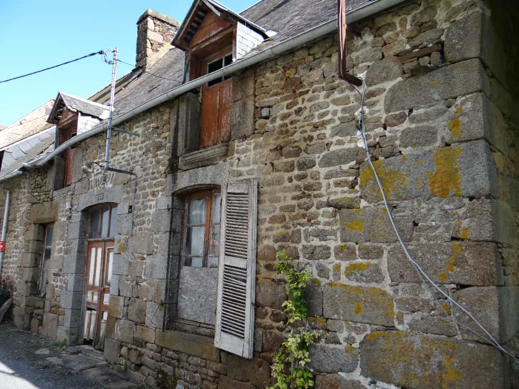 Hus i Pontorson, Basse-Normandie 10088065