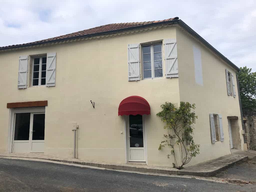 House in Beauville, Nouvelle-Aquitaine 10088068