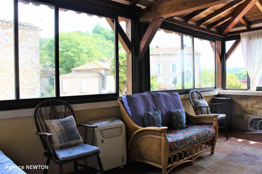 жилой дом в Puy L Eveque, Midi-Pyrenees 10088075