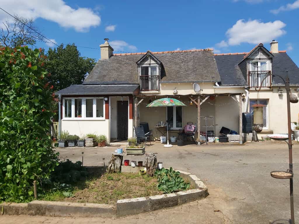 Rumah di Brehan, Bretagne 10088103