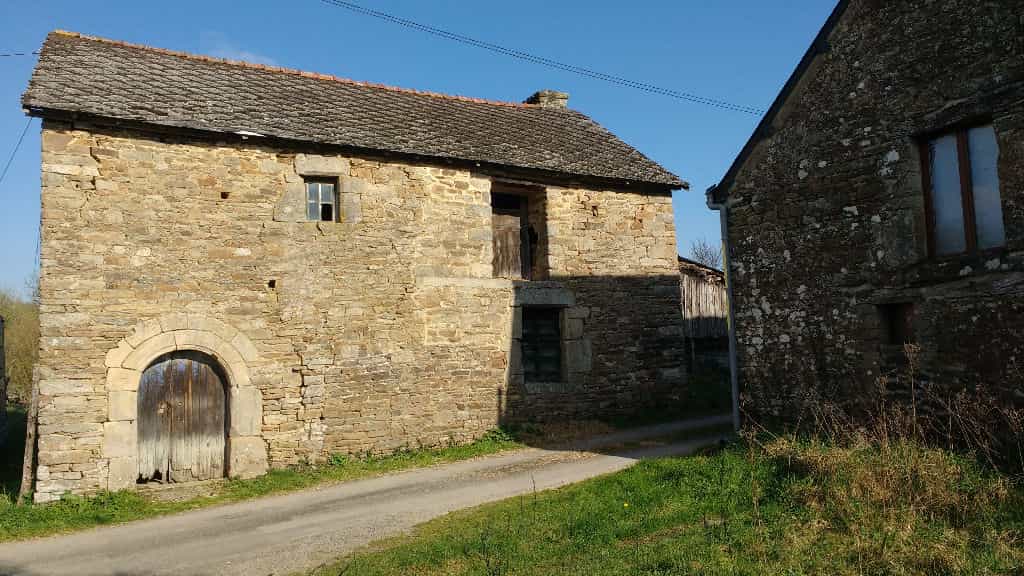 Inny w La Prénessaye, Bretania 10088123