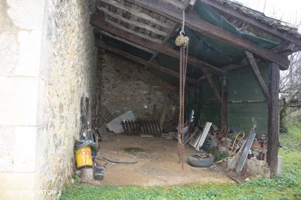 Dom w Puy L'eveque, Midi-Pyrenees 10088133