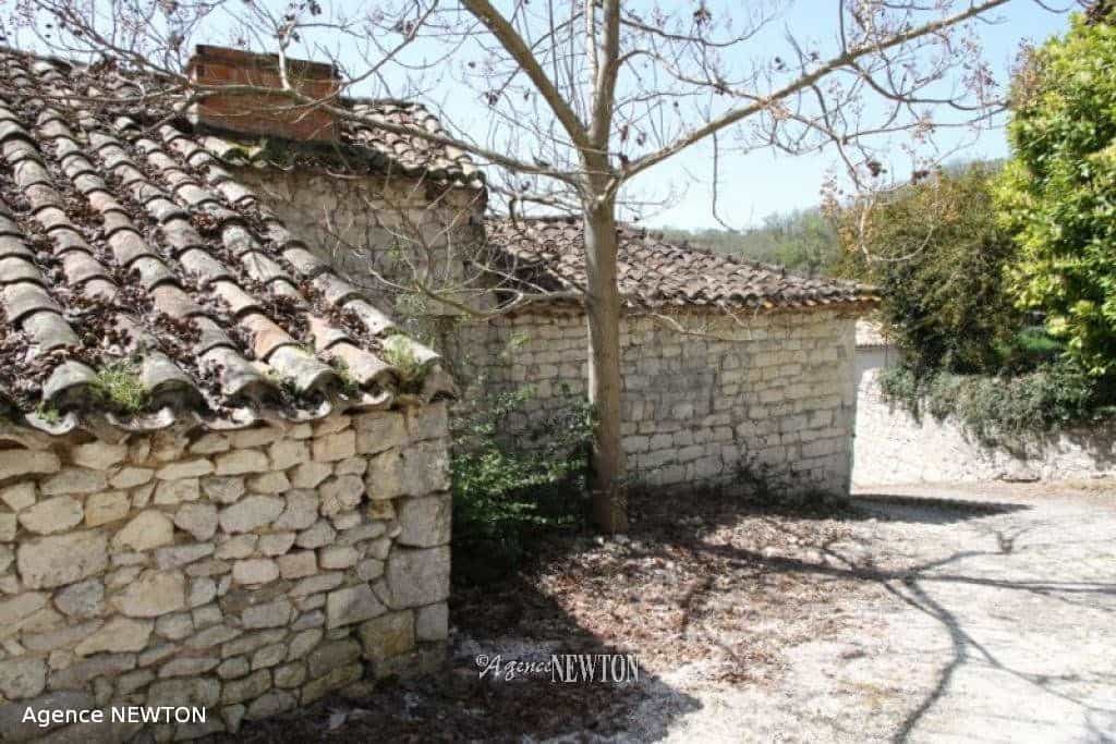 σπίτι σε Touffailles, Midi-Pyrenees 10088151
