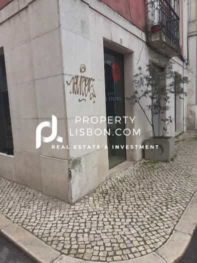 Other in Lisbon, Lisboa 10088167
